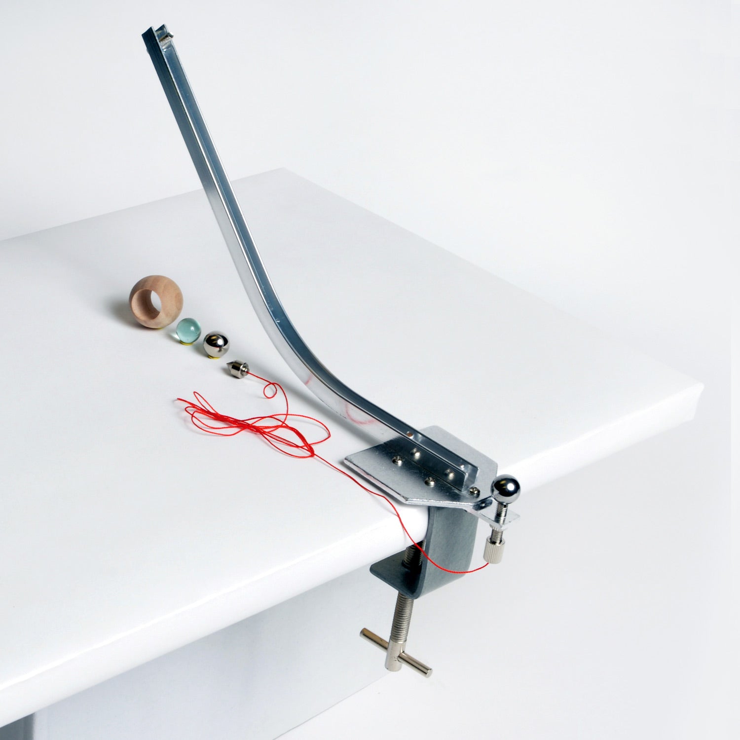 United Scientific Collision in Two Dimensions Apparatus – Conservation of Momentum & Kinetic Energy Physics Demo Kit