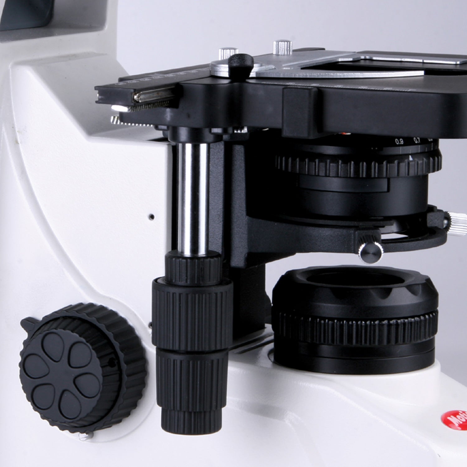 Motic BA310 Digital LED Microscope – 5MP Built-In Camera, Infinity Optical System, LED Koehler Illumination, Professional Biological Microscope