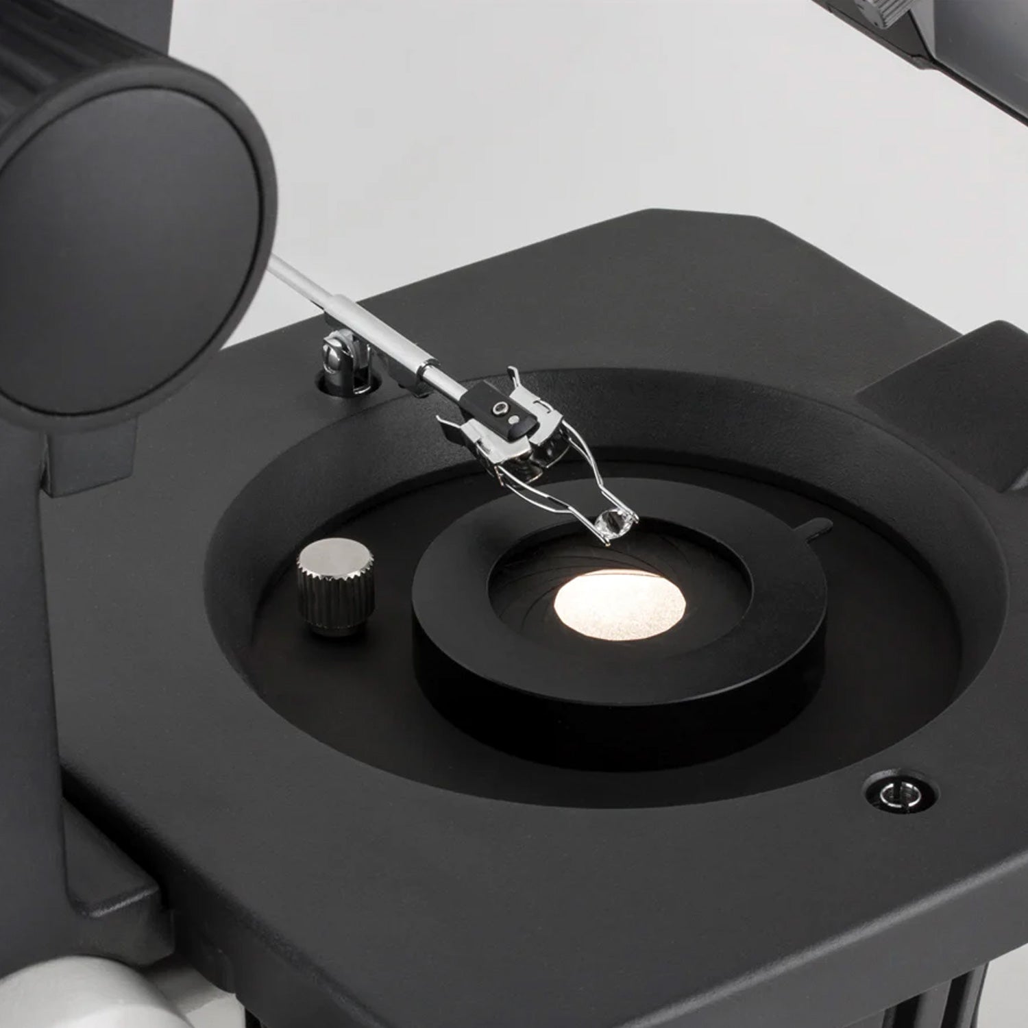 Motic GM-171 Gemological Microscope Series — Precision Optics for Gemstone & Jewelry Inspection